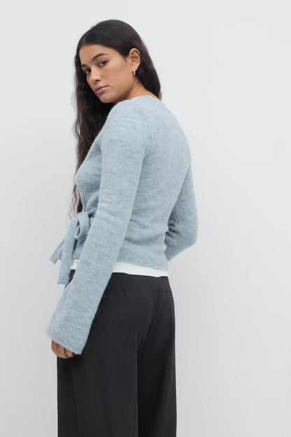 Cardigan Avvolgente in Maglia