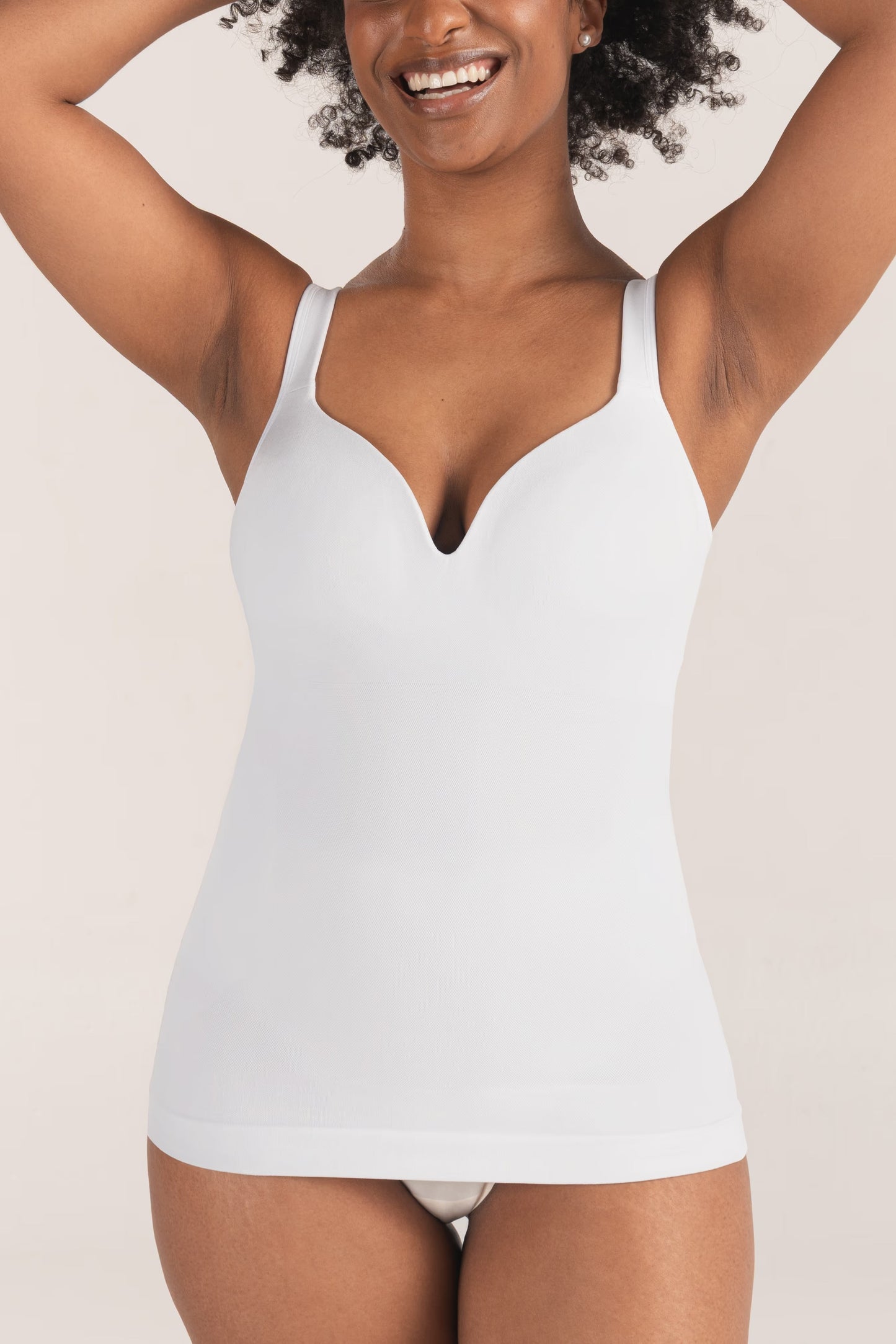 Valentina – T-shirt modellante con reggiseno integrato